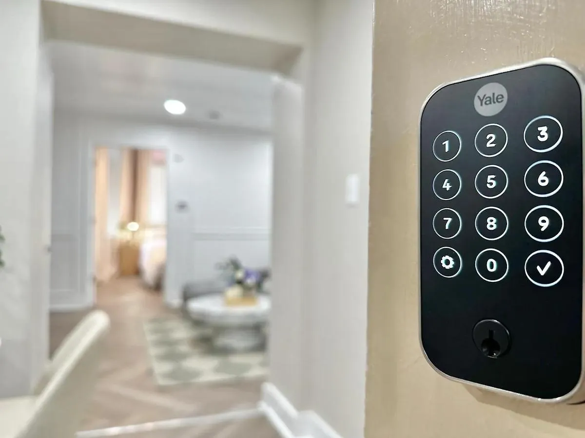 The Elliott Hotel At Highland Park By Luxe Pgh Pittsburgh Apartment